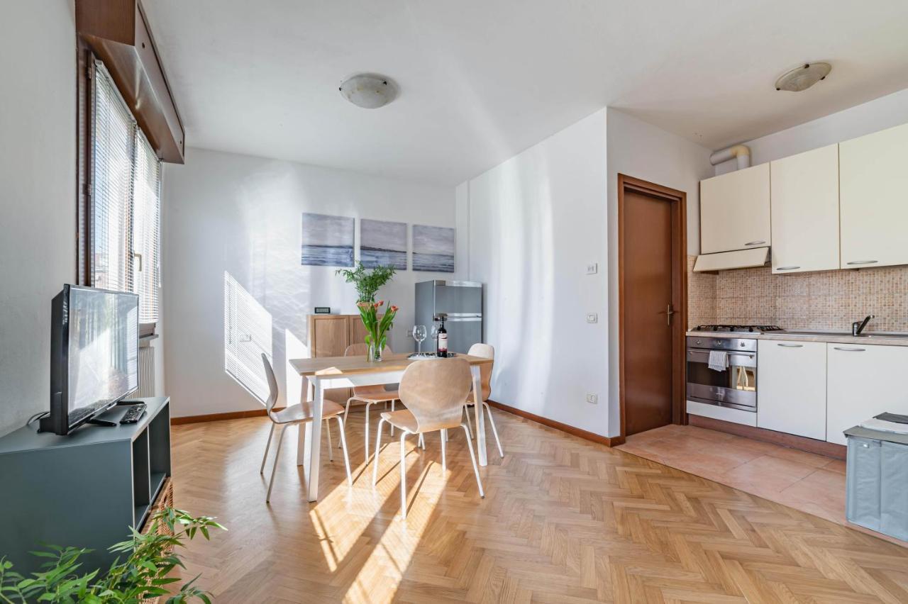 Parma Parco Ducale Duplex Apartment With Parking Exterior photo