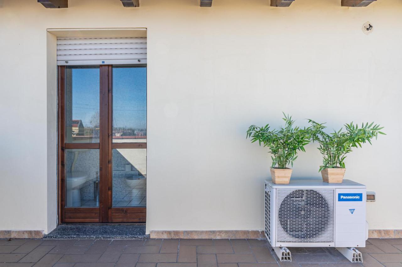 Parma Parco Ducale Duplex Apartment With Parking Exterior photo